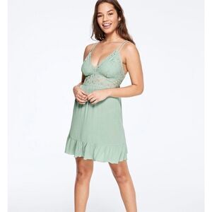 𝅺Victoria’s Secret PINK Lace Dress In Sage Green